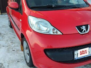 2007 Peugeot 107 I, красный, 430000 рублей, вид 3