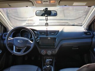 2014 Kia Rio III, серый, 930000 рублей, вид 4