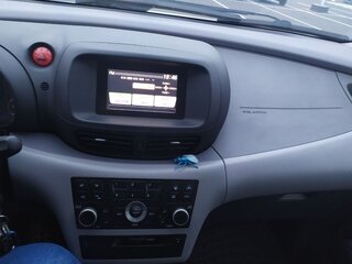 2003 Nissan Almera Tino I, серебристый, 350000 рублей, вид 5