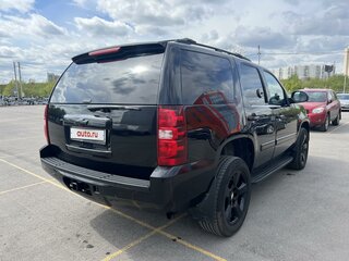 2009 Chevrolet Tahoe III, чёрный, 3100000 рублей, вид 3