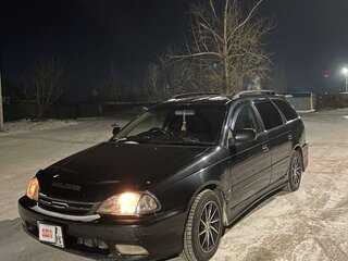 2001 Toyota Caldina II Рестайлинг, чёрный, 645555 рублей, вид 1