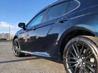 2020 Toyota Camry VIII (XV70), синий, 2955555 рублей, вид 1