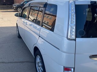 2015 Toyota ISis I Рестайлинг, белый, 1600000 рублей, вид 4