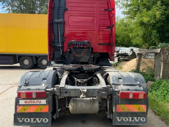 2008 Volvo FH, красный, 2000000 рублей - вид 10
