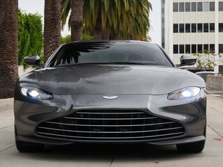 2021 Aston Martin V8 Vantage IV, серебристый, 17172748 рублей, вид 2
