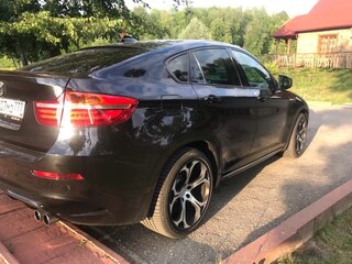 2014 BMW X6 M I (E71) Рестайлинг, чёрный, 3000000 рублей, вид 2