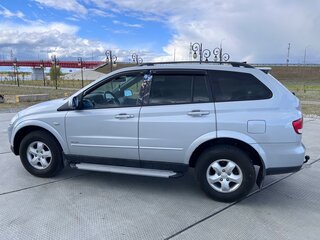 2014 SsangYong Kyron I Рестайлинг, серебристый, 900000 рублей, вид 4