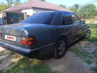 1985 Mercedes-Benz W124 200, серый, 450000 рублей, вид 4