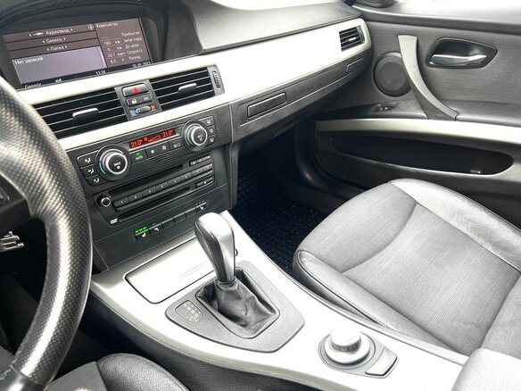 2007 BMW 3 серии 325d V (E90/E91/E92/E93), серебристый, 1050000 рублей - вид 16