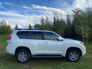 2010 Toyota Land Cruiser Prado 150 Series, белый, 2650000 рублей, вид 4