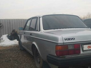 1980 Volvo 260 Series, серебристый, 350000 рублей, вид 3