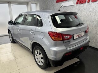 2012 Mitsubishi ASX I, серебристый, 1175000 рублей, вид 3