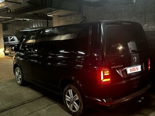 2017 Volkswagen Caravelle T6, чёрный, 2500000 рублей, вид 1
