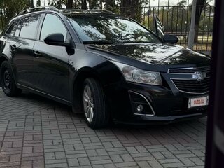 2013 Chevrolet Cruze I Рестайлинг, чёрный, 900000 рублей, вид 2