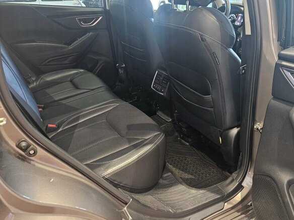 2021 Subaru Forester V, серый - вид 6