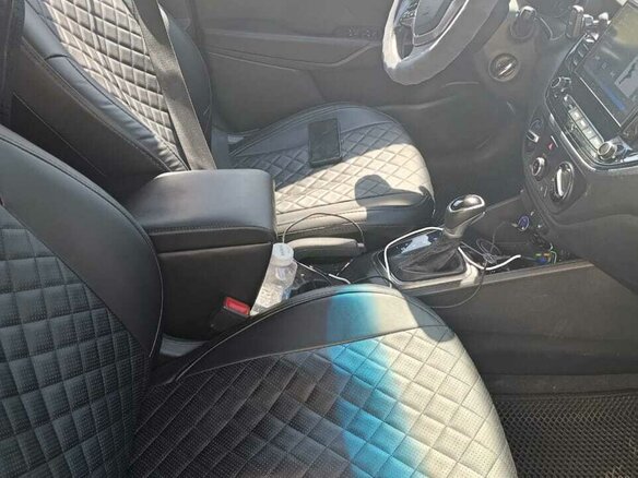 2021 Hyundai Solaris II Рестайлинг, серый, 1490000 рублей - вид 4