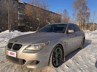 2003 BMW 5 серии 520i V (E60/E61), чёрный, 1200000 рублей, вид 1