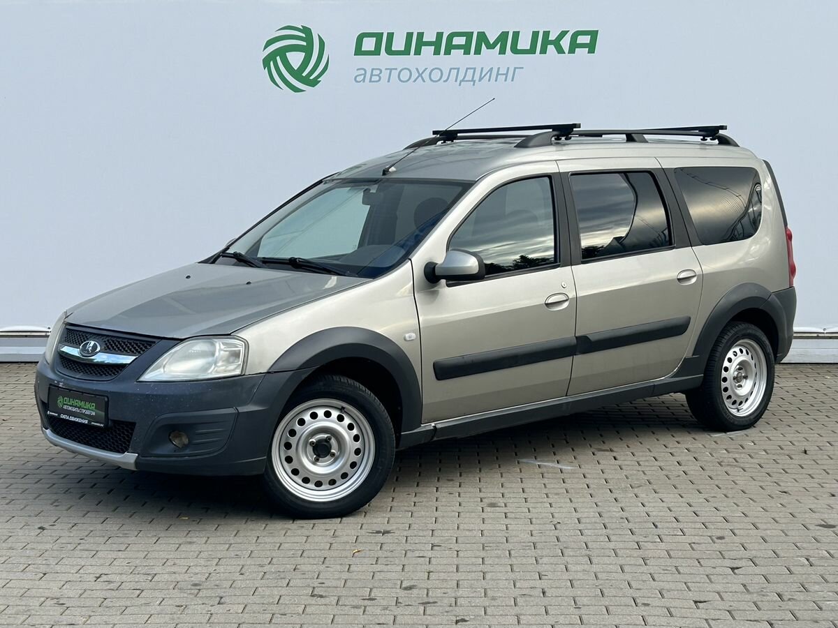 Открыть фотографии: Lada (ВАЗ) Largus I