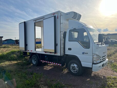 2025 Isuzu Elf (N-series), белый, 5200000 рублей, вид 4