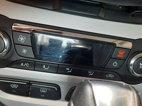 2014 Ford Focus III, чёрный, 1100000 рублей - вид 12