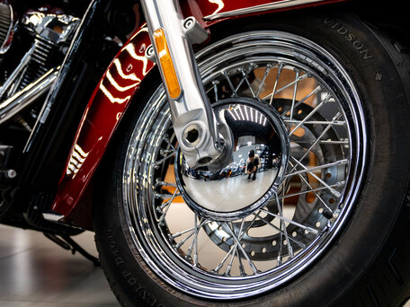 2023 Harley-Davidson Heritage, красный, 2890000 рублей, вид 3