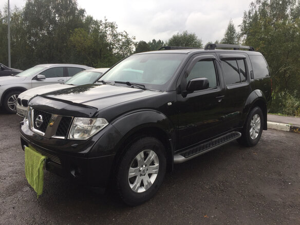 2005 Nissan Pathfinder III, чёрный - вид 3