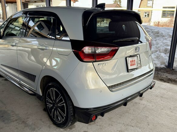 2020 Honda Fit Crosstar IV, белый, 1950000 рублей - вид 14