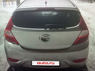 2011 Hyundai Solaris I, серебристый, 499000 рублей, вид 2