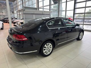 2011 Volkswagen Passat B7, чёрный, 1079900 рублей, вид 4