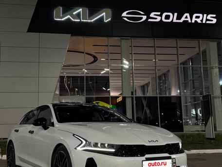2024 Kia K5 III, белый, 3330000 рублей, вид 4