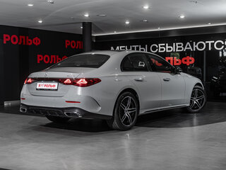 2026 Mercedes-Benz E-Класс 300 VI (W214, S214), серый, 9975000 рублей, вид 4