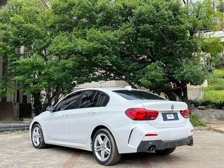 2022 BMW 1 серии 120i III (F52) Рестайлинг, белый, 1720000 рублей, вид 4