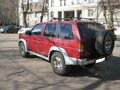 1992 Nissan Terrano, красный - вид 1