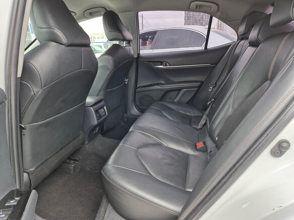 2018 Toyota Camry VIII (XV70), белый, 2450000 рублей - вид 10