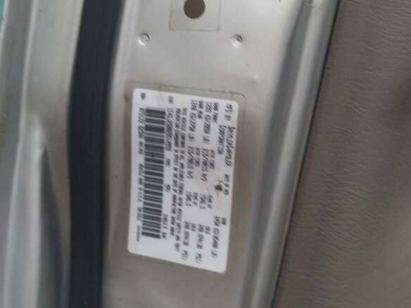 2002 Chrysler Voyager IV, серебристый, 480000 рублей - вид 24