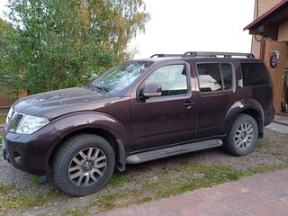 2012 Nissan Pathfinder III Рестайлинг, коричневый, 1300000 рублей, вид 3