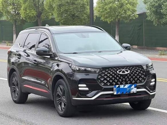 2022 Chery Tiggo 7 II, чёрный, 1130000 рублей - вид 2