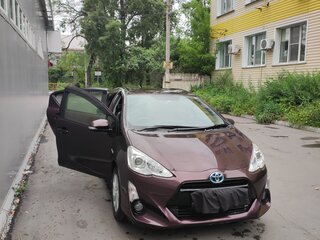2015 Toyota Aqua I Рестайлинг, пурпурный, 960000 рублей, вид 4