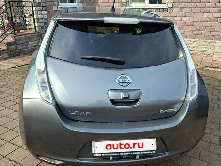 2016 Nissan Leaf 30kWh I (ZE0/AZE0), серый, 1150000 рублей, вид 3