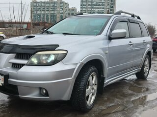 2004 Mitsubishi Outlander I, серебристый, 700000 рублей, вид 1