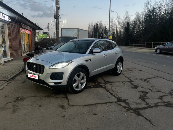 2018 Jaguar E-Pace I, серебристый, 1800000 рублей
