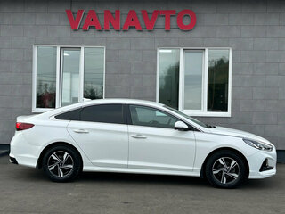 2017 Hyundai Sonata VII (LF) Рестайлинг, белый, 1595000 рублей, вид 4