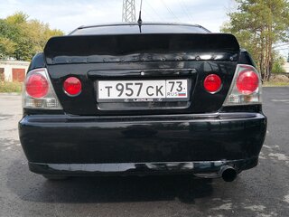 2001 Lexus IS 200 I, чёрный, 745000 рублей, вид 3
