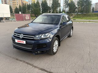 2014 Volkswagen Touareg II, синий, 2000000 рублей, вид 3