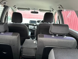 2012 Toyota Wish II Рестайлинг, чёрный, 1650000 рублей, вид 5