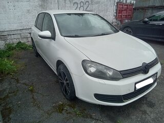 Volkswagen Golf VI