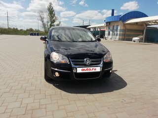 2009 Volkswagen Jetta V, чёрный, 620000 рублей, вид 4