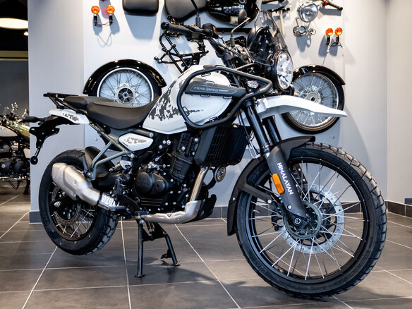 2025 Royal Enfield Himalayan, белый, 610000 рублей - вид 2