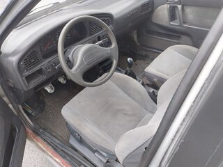 1992 Hyundai Lantra I, серебристый, 83000 рублей, вид 5