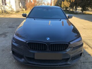 2020 BMW 5 серии 520d xDrive VII (G30/G31/G38), чёрный, 4800000 рублей, вид 3